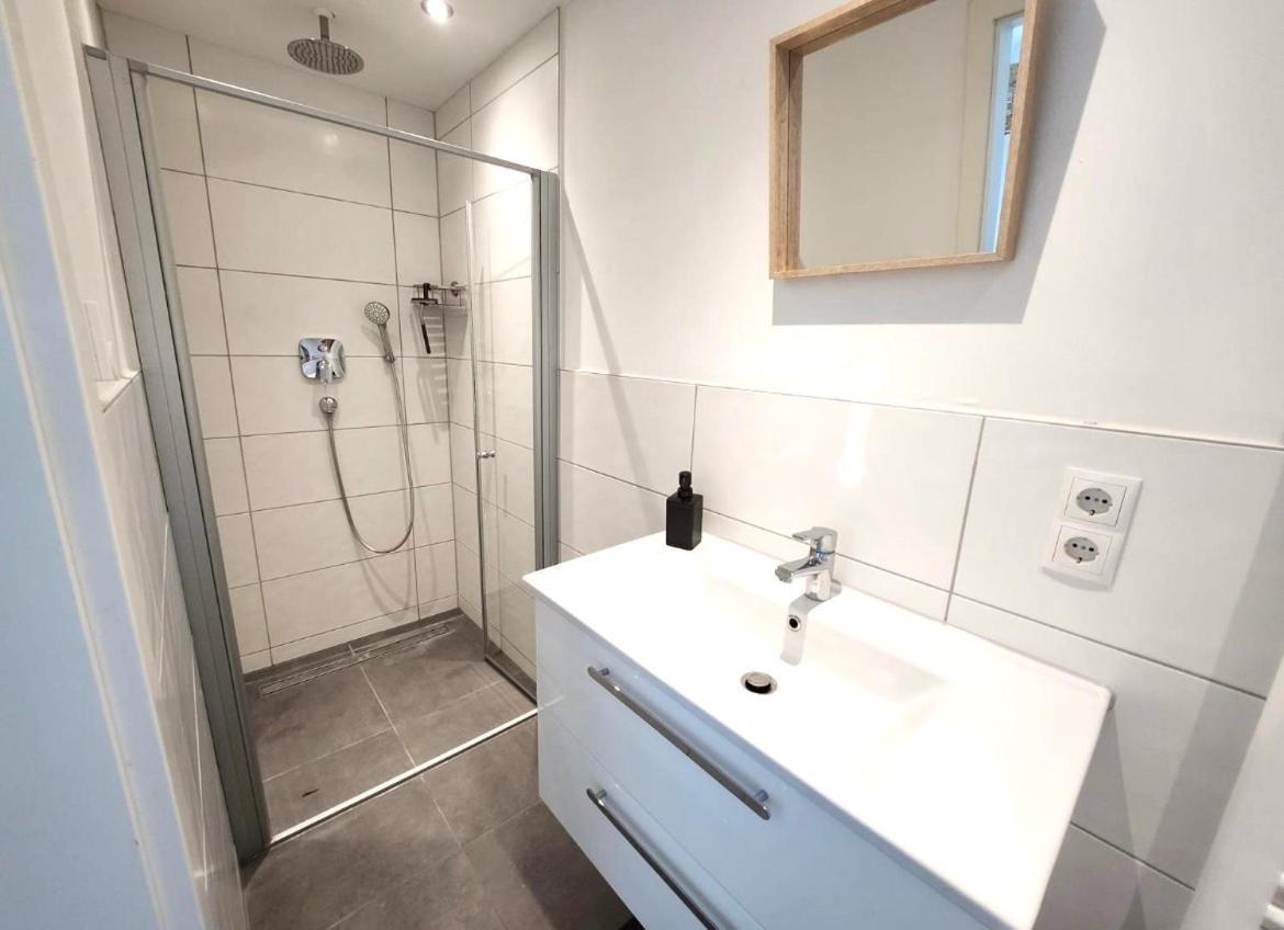 Modernes Apartment Mit Wifi, Aufzug & Kostenlos Parken El-Living Augsburg Exterior foto